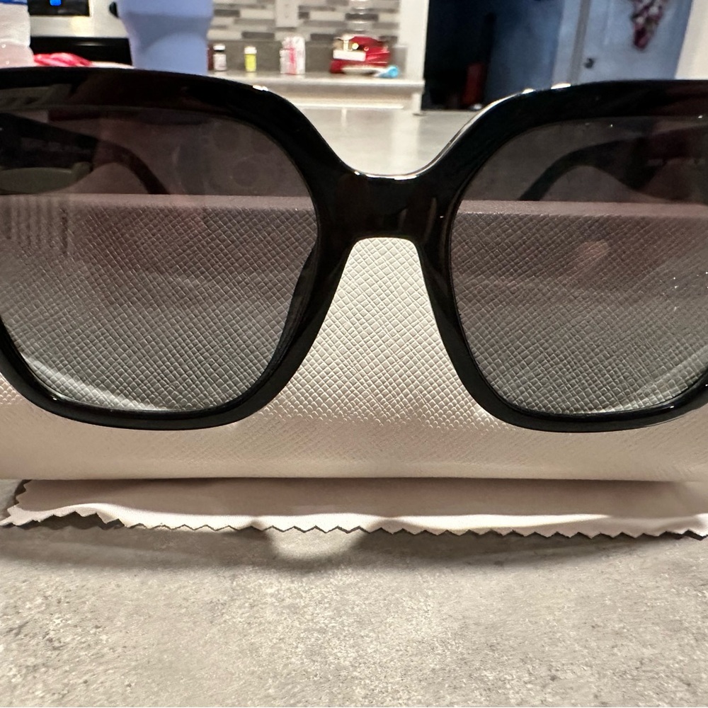 Michael Kors Black Square Sunglasses - Picture 4 of 6